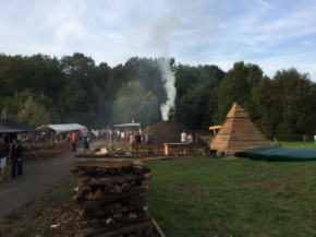 Holzkohlemeiler Köln Dünnwld 2014